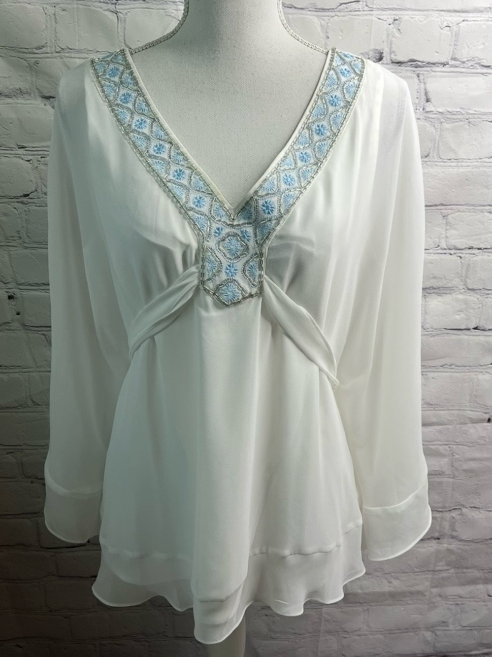 White House Black Market Embellished Kimono Blouse Top Large NWT